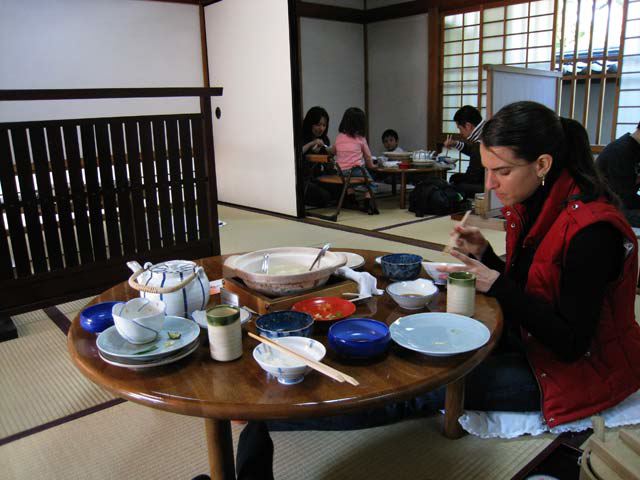 Kathryn at Seizanso-do 西山艸堂
